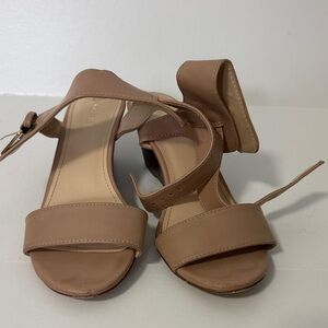 Nine West Tan Women's Sandals